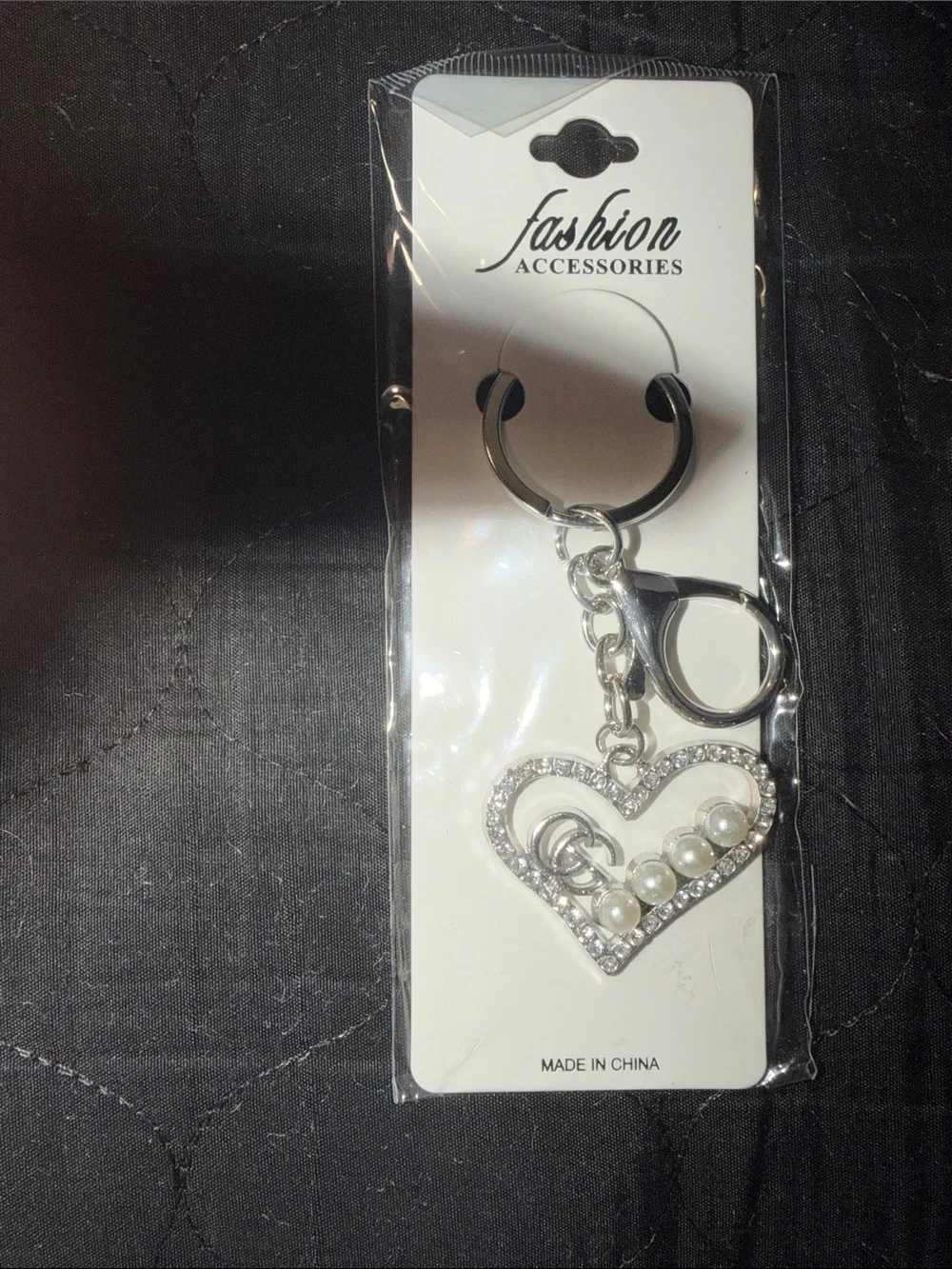 Fashion Jewelry Silver Heart Key Chain& Gold Crystal GG Brooch Set